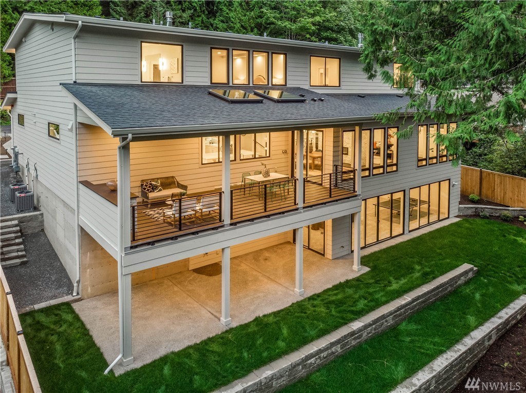 Better Bellevue Home Image: 1